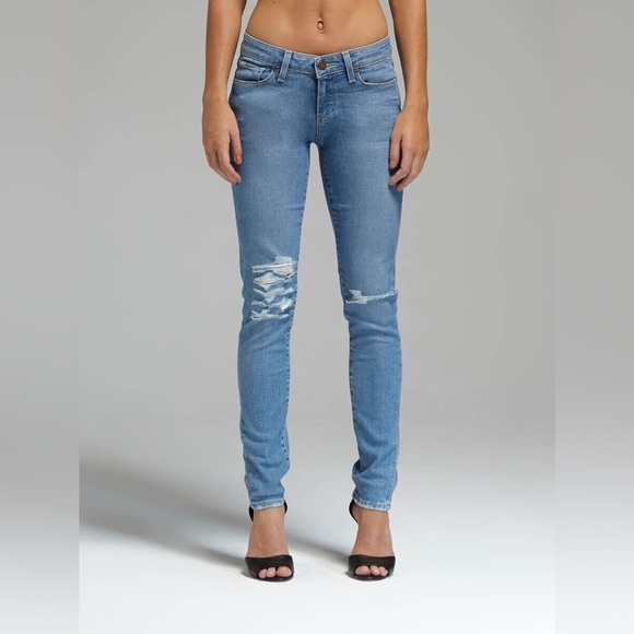 Paige Skyline Ankle Peg Distressed Skinny Jeans Size 32 - Picture 1 of 14